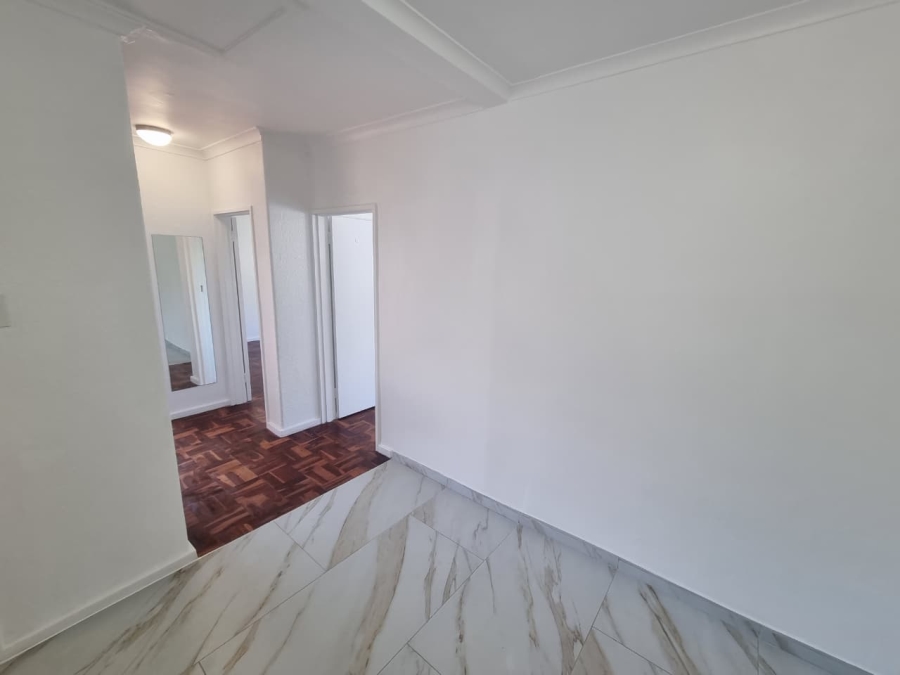 To Let 2 Bedroom Property for Rent in Tamboerskloof Western Cape